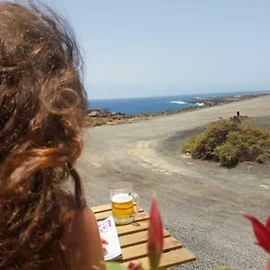 https://los-ancones-apartment.in-canary-islands.com